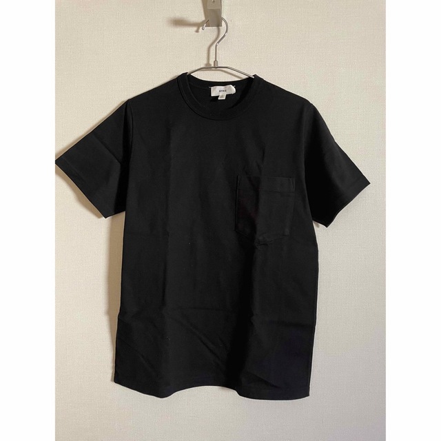HYKE(ハイク)の【未着用】HYKE ハイク　ポケットTシャツ　ブラック　サイズ1 レディースのトップス(Tシャツ(半袖/袖なし))の商品写真