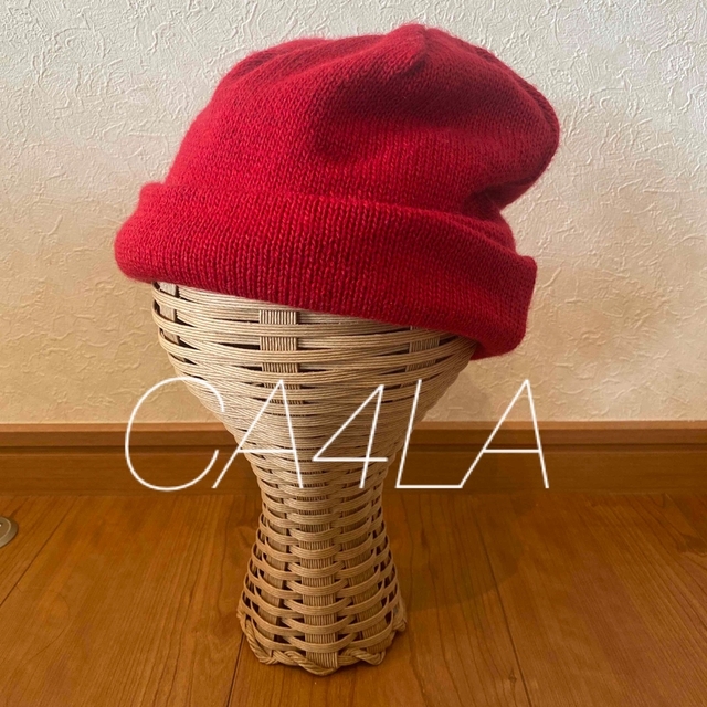 CA4LA(カシラ)のCA4LA ニットキャップ ニット帽 赤 メンズの帽子(ニット帽/ビーニー)の商品写真