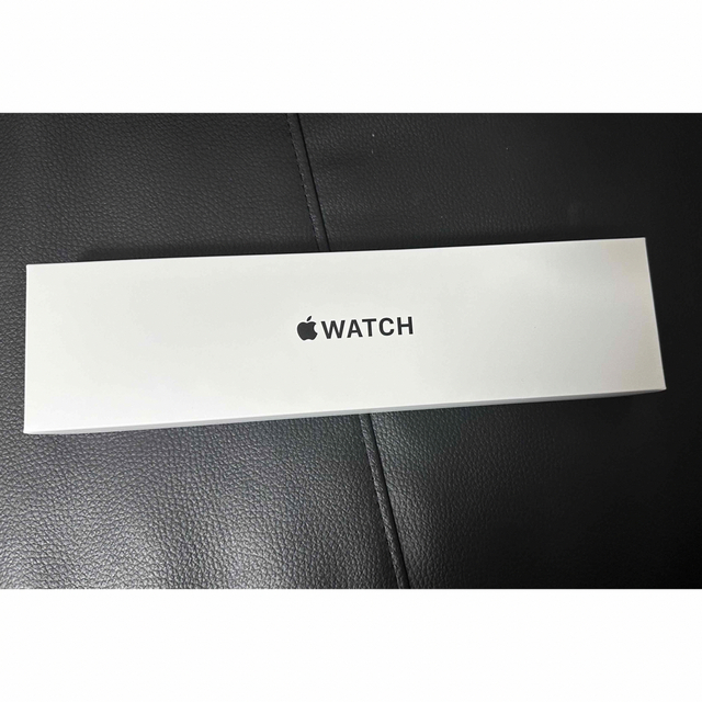 Apple Watch(アップルウォッチ)の【未使用】Apple watch SE (第2世代)Starlight 40mm メンズの時計(腕時計(デジタル))の商品写真