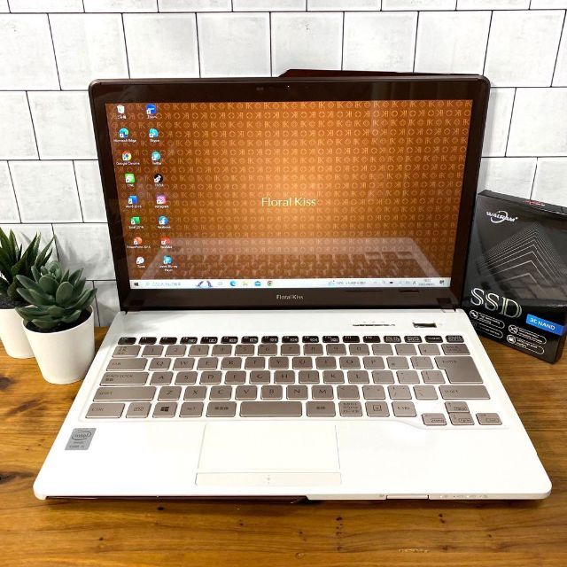 希少】大人可愛いフローラルキスツートンカラ☘ベージュ☘i5☘新品SSD256-