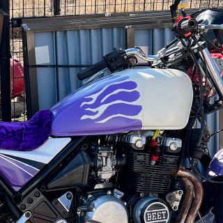 ゼファー400 タンクの通販 by xjr250rr's shop|ラクマ