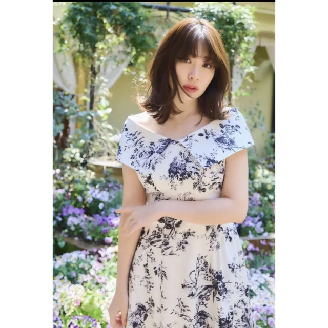 her lip to Secret Garden Midi Dressワンピース