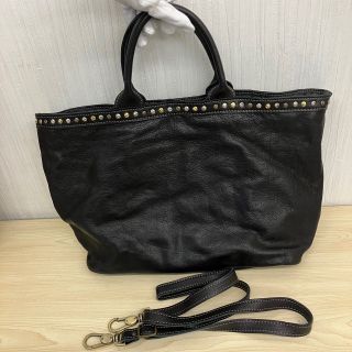 イオペレ(io pelle)の【K4114】中古 IO pelle 2way ショルダーバッグ スタッズ(ショルダーバッグ)