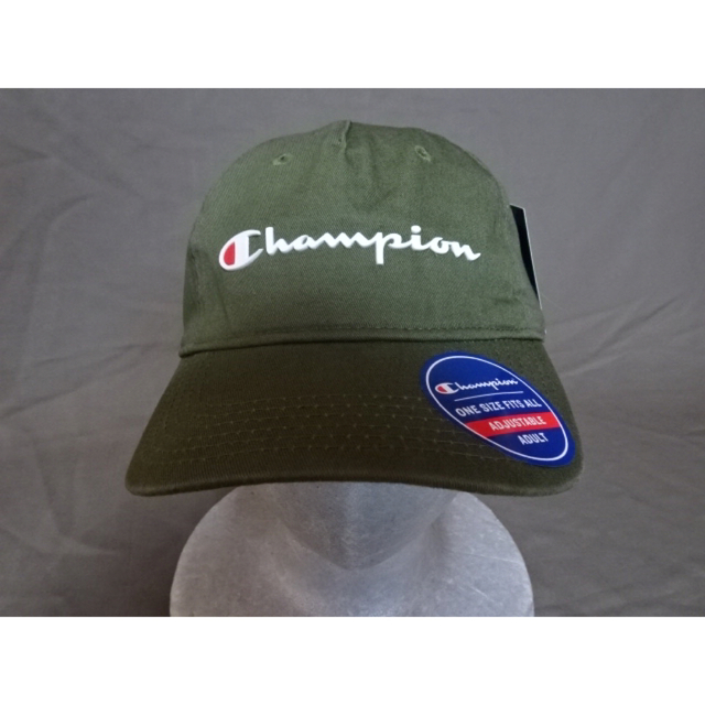 Champion(チャンピオン)のUSA購入チャンピオン 【Champion】 ロゴマーク付キャップ カーキ メンズの帽子(キャップ)の商品写真