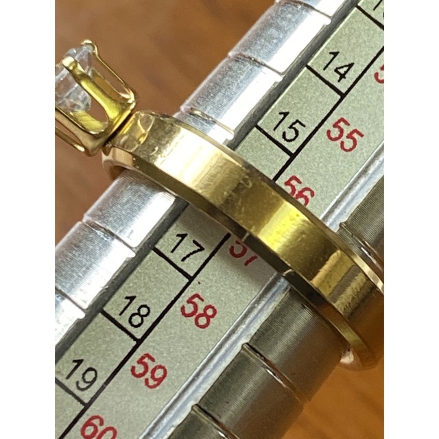 一粒ジルコニアゴールドステンレスring16号 レディースのアクセサリー(リング(指輪))の商品写真