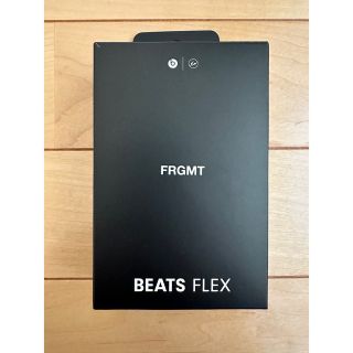 フラグメント(FRAGMENT)のBeats Flex  fragment design　イヤホン(ヘッドフォン/イヤフォン)