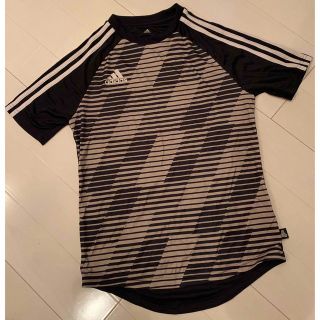 アディダス(adidas)のアディダス　Tシャツ(Tシャツ/カットソー)