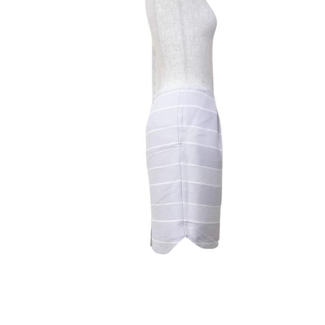 UNTITLED(アンタイトル)のUNTITLED アンタイトル タイトスカート 匿名配送 レディースのスカート(ひざ丈スカート)の商品写真