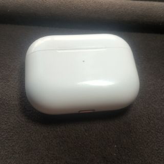 アップル(Apple)のAirPods Pro イヤホン 充電器のみ(モバイルケース/カバー)