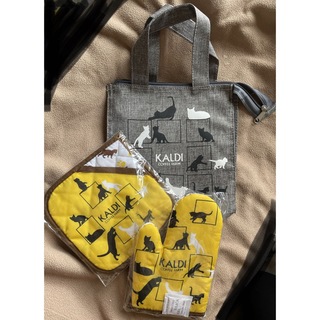 KALDI - 【KALDIのネコの日2019バッグ、ミトン＆鍋敷きセット】