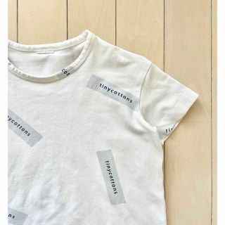 ボボチョース(bobo chose)のtinycottons ロゴ Tシャツ(2Y)(Tシャツ/カットソー)