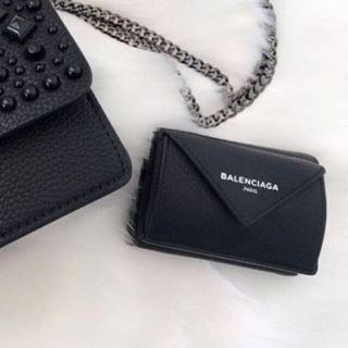 バレンシアガ(Balenciaga)の本日限定価格💸BALENCIAGA❤️ミニウォレット(財布)