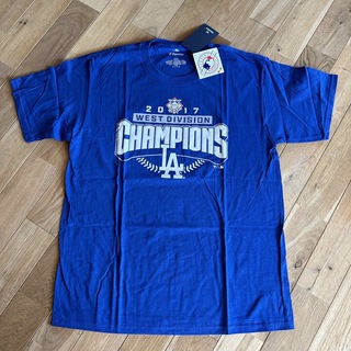ニューエラー(NEW ERA)のロサンゼルス・ドジャース2017年　チャンピオン記念Tシャツ新品未使用タグ付き(Tシャツ/カットソー(半袖/袖なし))