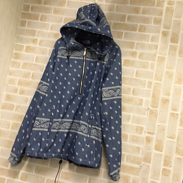 【即完売】THE NORTH FACE ペイズリー プルオーバー HOODIE