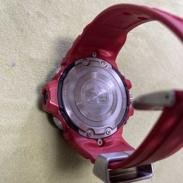 G-SHOCK(ジーショック)のCASIO G-SHOCK GWN-1000RD-4AJF 電波ソ－ラ－ メンズの時計(腕時計(アナログ))の商品写真