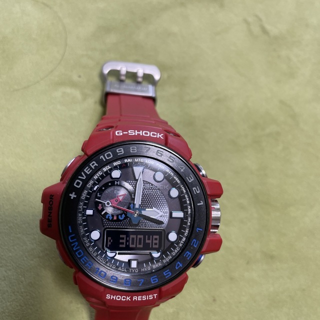 G-SHOCK(ジーショック)のCASIO G-SHOCK GWN-1000RD-4AJF 電波ソ－ラ－ メンズの時計(腕時計(アナログ))の商品写真