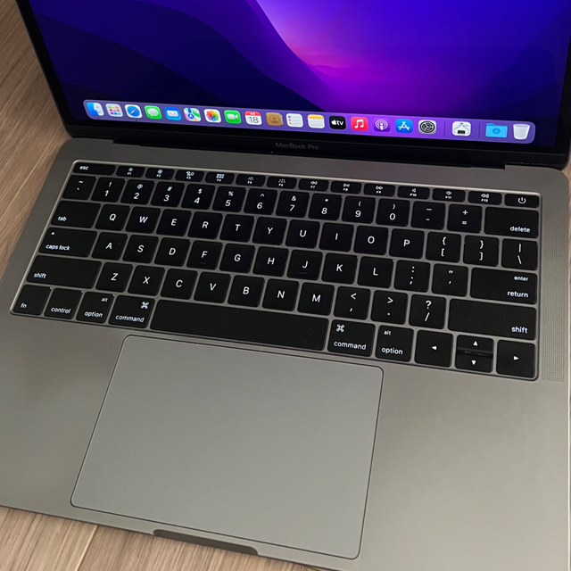 Apple(アップル)のMacBook Pro 2016 13インチ 8GB Apple 256GB スマホ/家電/カメラのPC/タブレット(ノートPC)の商品写真