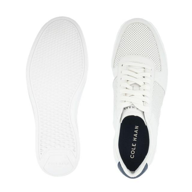 CAMPER(カンペール)の【COLEHAAN GC MODERN PERF SNKR】 コールハーン グランドクロスコート モダン パーフォレーション スニーカー C33987 WHITE ホワイト スニーカー 【靴幅 Wide】 メンズの靴/シューズ(スニーカー)の商品写真