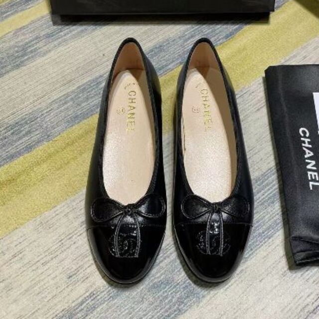 新品未使用 CHANEL フラットシューズ 黒 24cm | www.jarussi.com.br