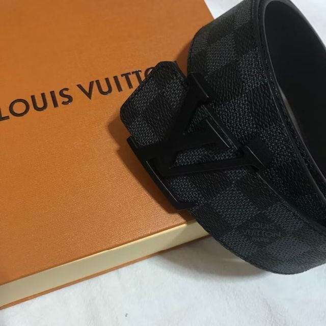 高品質の激安 LOUIS 【未使用に近い】ルイヴィトン ベルト ダミエ グラ