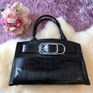 フルラ(Furla)の⭐︎美品⭐︎FURLA フルラ　本革ハンドバッグ　ブラック　黒(ハンドバッグ)