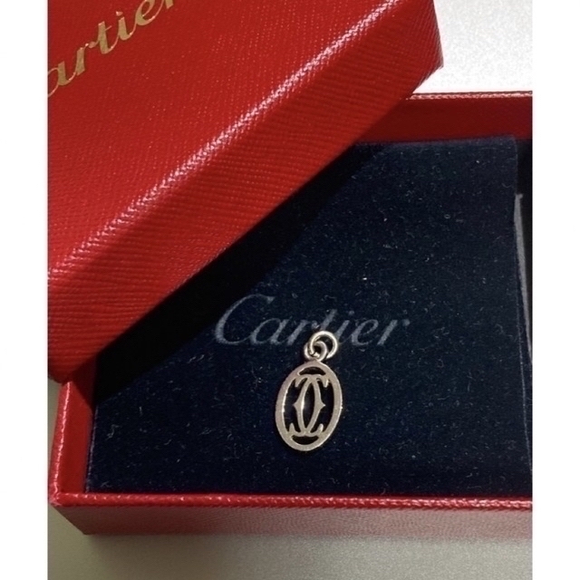 Cartier(カルティエ)のお値下げ‼️ カルチェ　パラジウム　ダブルCロゴマーク　ネックレストップ レディースのアクセサリー(ネックレス)の商品写真