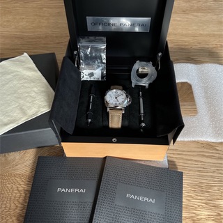 パネライ PANERAI PAM01334 Y番(2022年製造) グレーシェード メンズ 腕時計