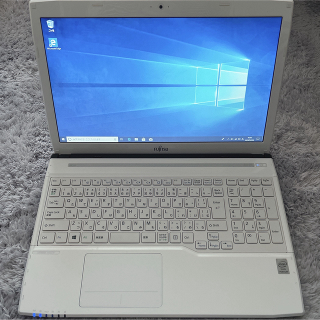 富士通 LIFEBOOK AH42/M FMVA42MW