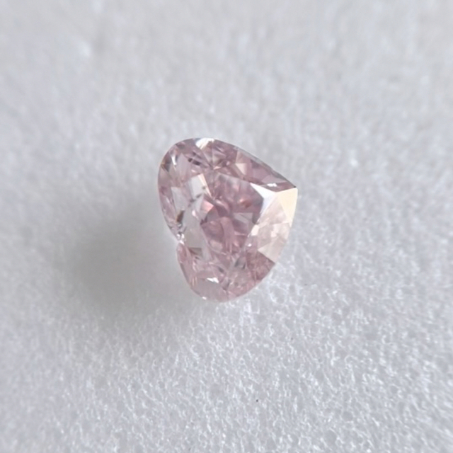 0.257ct  SI-2 天然ピンクダイヤモンドルース　FANCY PINK 4