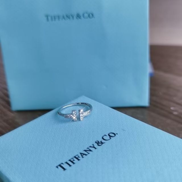 お値下げしました ティファニーTダイヤモンドワイヤーリング