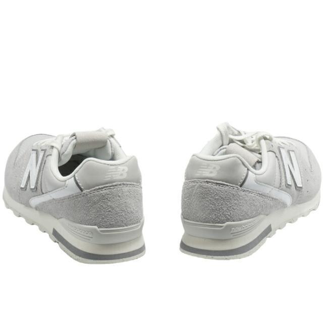 New Balance(ニューバランス)の【NEW BALANCE wl996ci2】 ニューバランス WL996CI2 GRAY グレー スニーカー レディース メンズサイズあり 【靴幅 D】 US10.0(27.0) レディースの靴/シューズ(スニーカー)の商品写真