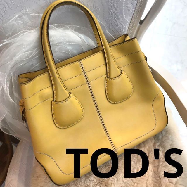 TOD'S　トッズ　ハンドバッグ　レザー　ステッチ　イエロー　ロゴ