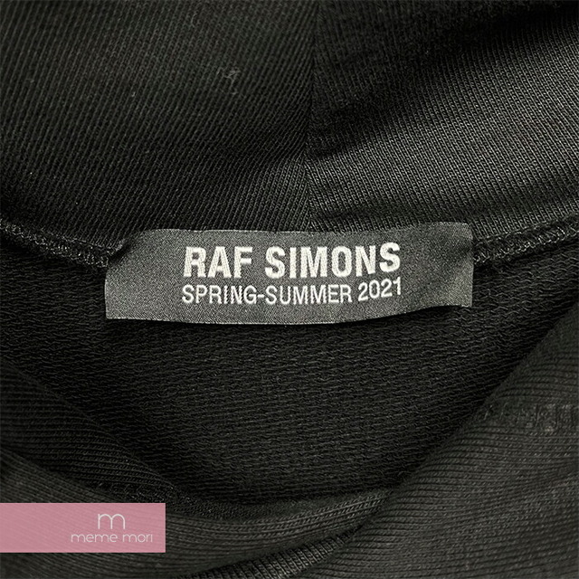 RAF SIMONS(ラフシモンズ)のRAF SIMONS 2021SS Teenage Dreams Oversized Hoodie 211-M175D-19003-0099 ラフシモンズ ティーンエイジドリームスオーバーサイズフーディ プルオーバーパーカー パッチワーク 袖ロゴ ブラック サイズS【230412】【中古-B】【me04】 メンズのトップス(パーカー)の商品写真