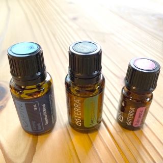 ドテラ(doTERRA)の【doTERRA】アダプティブ・テラアーマー＋アロマグッズ数点(エッセンシャルオイル（精油）)