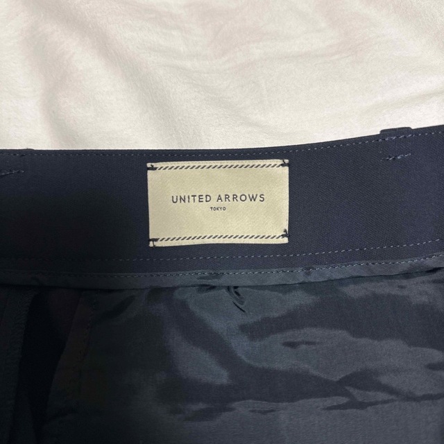 UNITED ARROWS(ユナイテッドアローズ)のユナイテッドアローズ　パンツ　ネイビー　38 M レディースのパンツ(その他)の商品写真