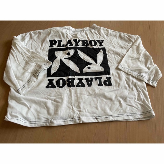 PLAYBOY(プレイボーイ)の☆美品☆PLAY BOY 半袖Tシャツ Lサイズ レディースのトップス(Tシャツ(半袖/袖なし))の商品写真