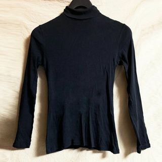 ユニクロ(UNIQLO)のUNIQLOユニクロ/ 綿 タートルネックTシャツ ブラック Ｓ(Tシャツ(長袖/七分))