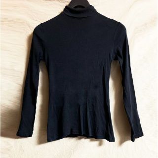 ユニクロ(UNIQLO)のUNIQLOユニクロ 綿 タートルネックTシャツ ブラック Ｍ(Tシャツ(長袖/七分))