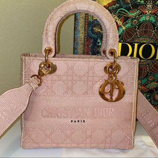 ディオール(Christian Dior) バッグ(ピンク/桃色系)の通販 600点以上 ディオール(Christian Dior) バッグ(ピンク/桃色系)の通販 600点以上