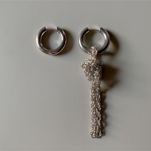 FRAY I.D(フレイアイディー)の2way rope pierce silver No.897 レディースのアクセサリー(ピアス)の商品写真