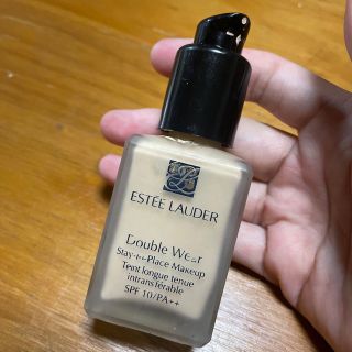 エスティローダー(Estee Lauder)のESTEE LAUDER  ボーン17(ファンデーション)