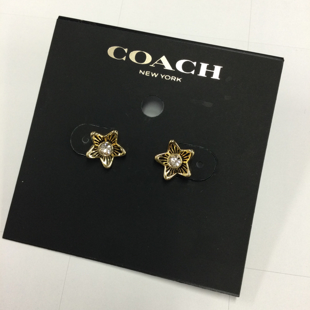 COACH(コーチ)のCOACH ピアス レディースのアクセサリー(ピアス)の商品写真