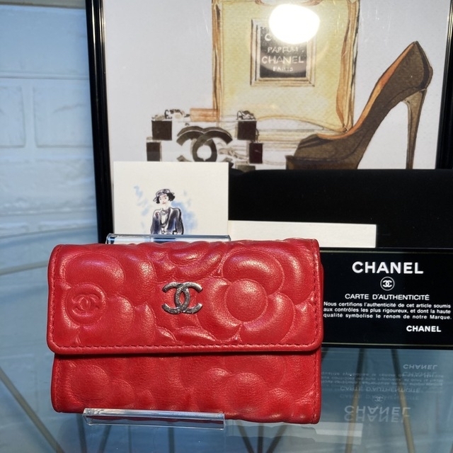 ［正規品］超美品　CHANEL カメリア　4連キーケース　シリアルシールあり