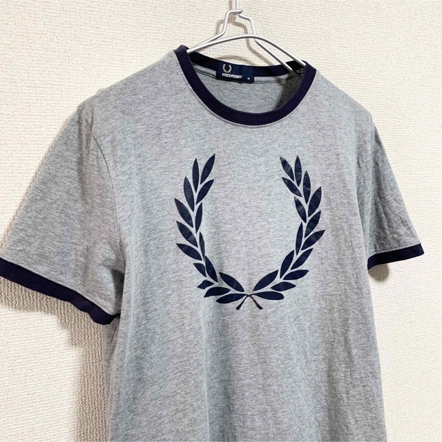 FRED PERRY◆ビッグロゴ刺繍 デザイン パーカー フレッドペリー