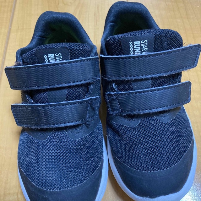 NIKE(ナイキ)のNIKE☆シューズ キッズ/ベビー/マタニティのキッズ靴/シューズ(15cm~)(スニーカー)の商品写真