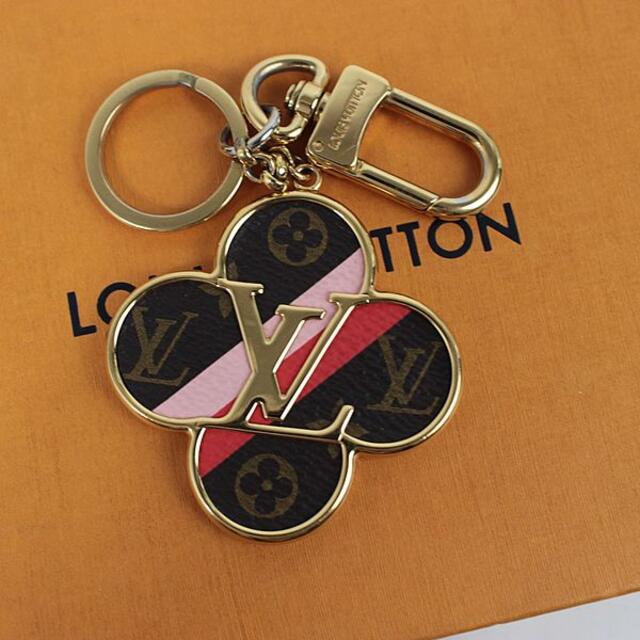 LOUIS VUITTON(ルイヴィトン)のルイヴィトン キーリング　キーホルダー　バッグチャーム ポルト クレ イントゥー レディースのファッション小物(キーホルダー)の商品写真