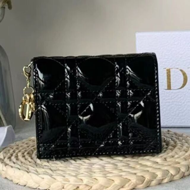 【SALE／62%OFF】 Christian Dior ディオール　カナージュ　折り財布　エナメル