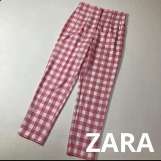 ザラ(ZARA)の⭐︎【美品】ZARA・ピンクギンガムチェックテーパードパンツ・S☆(カジュアルパンツ)