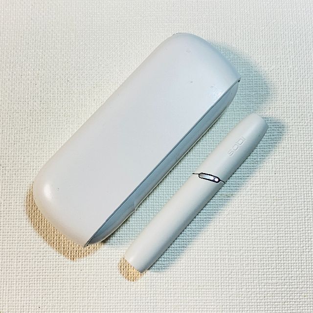 IQOS(アイコス)のNo.2672 アイコス3 DUO ホワイト メンズのファッション小物(タバコグッズ)の商品写真