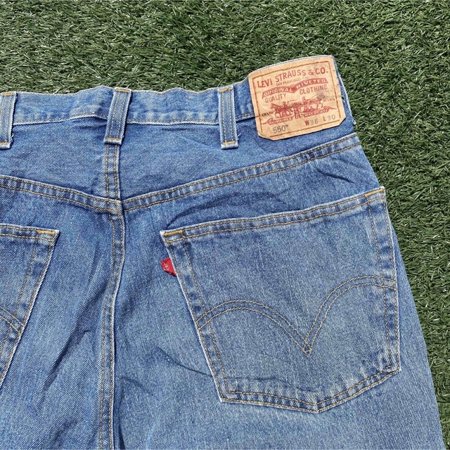 Levi's(リーバイス)のリーバイス 550 W38 L30 ブルーデニムジーンズ バギーパンツ メンズのパンツ(デニム/ジーンズ)の商品写真